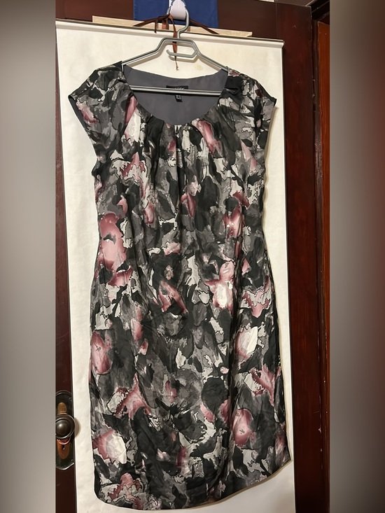 Episode Dresses & Skirts - Episode multicolor 100% silk fully lined dress, Sz 12